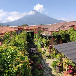 Eterna Primavera Hotel Antigua